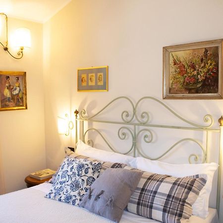 Boutique Hotel Fox'S Inn San Giustino Valdarno Exterior photo