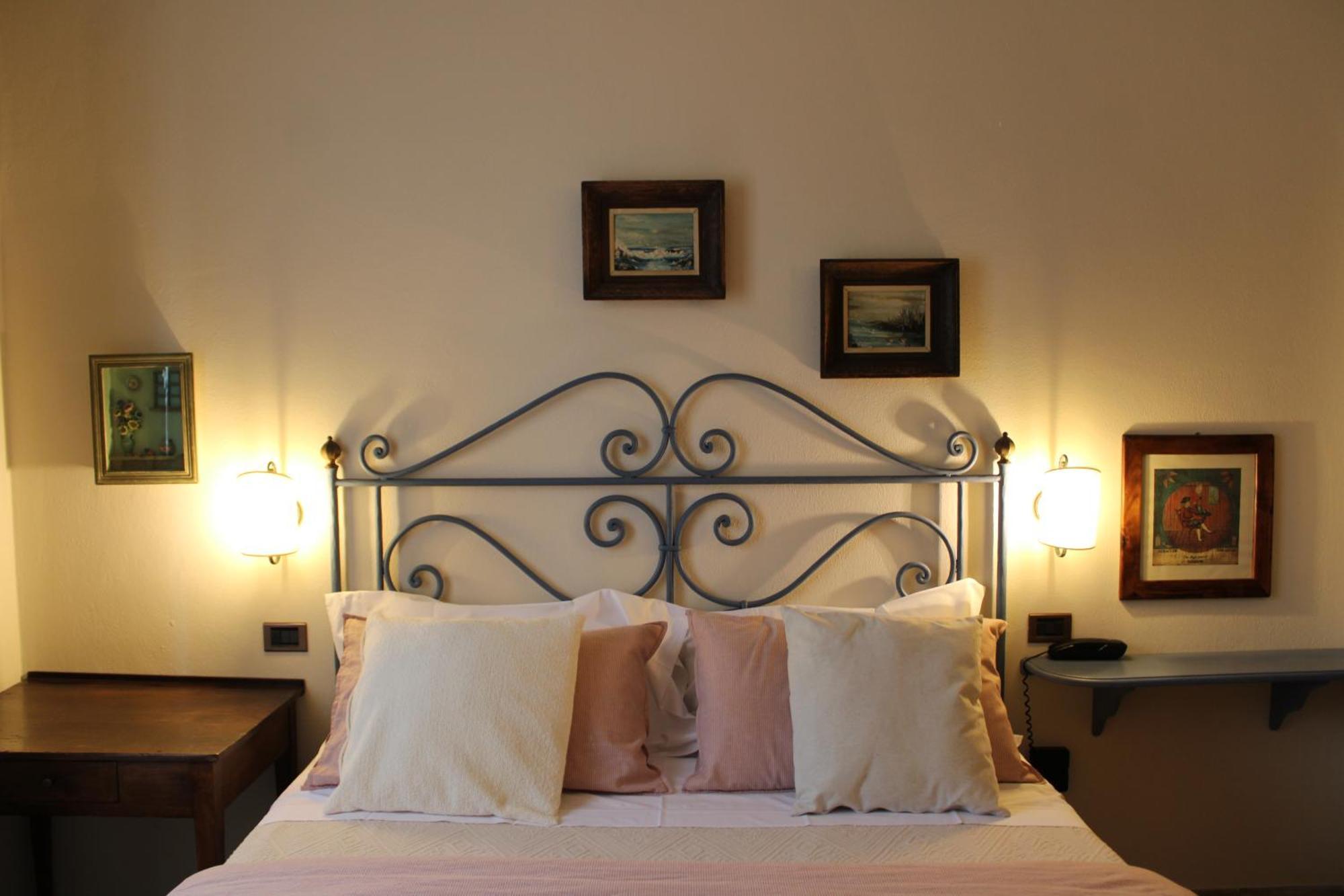 Boutique Hotel Fox'S Inn San Giustino Valdarno Exterior photo